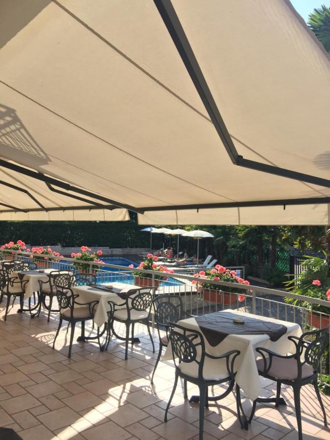 Hotel Casa Serena Malcesine Exteriör bild