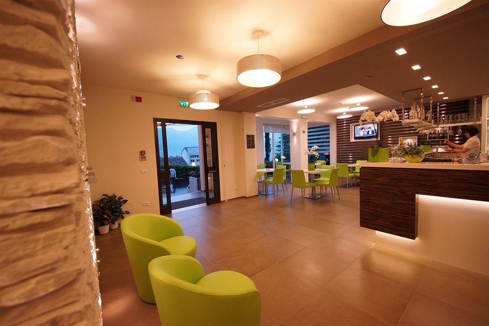 Hotel Casa Serena Malcesine Exteriör bild